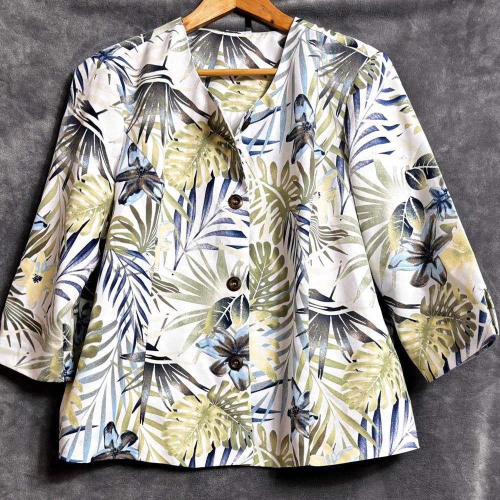 Tropical Leaf Print Button Down Shirt